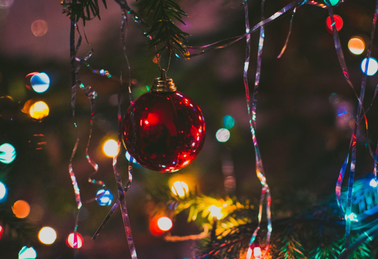 A Guide to Unlit Artificial Christmas Trees: How to Elevate Your Holiday Decorations and Celebrations